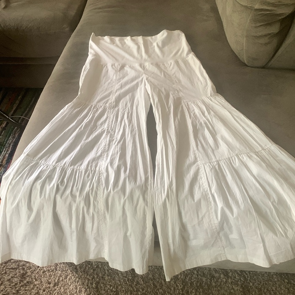 Contrast high waisted pants